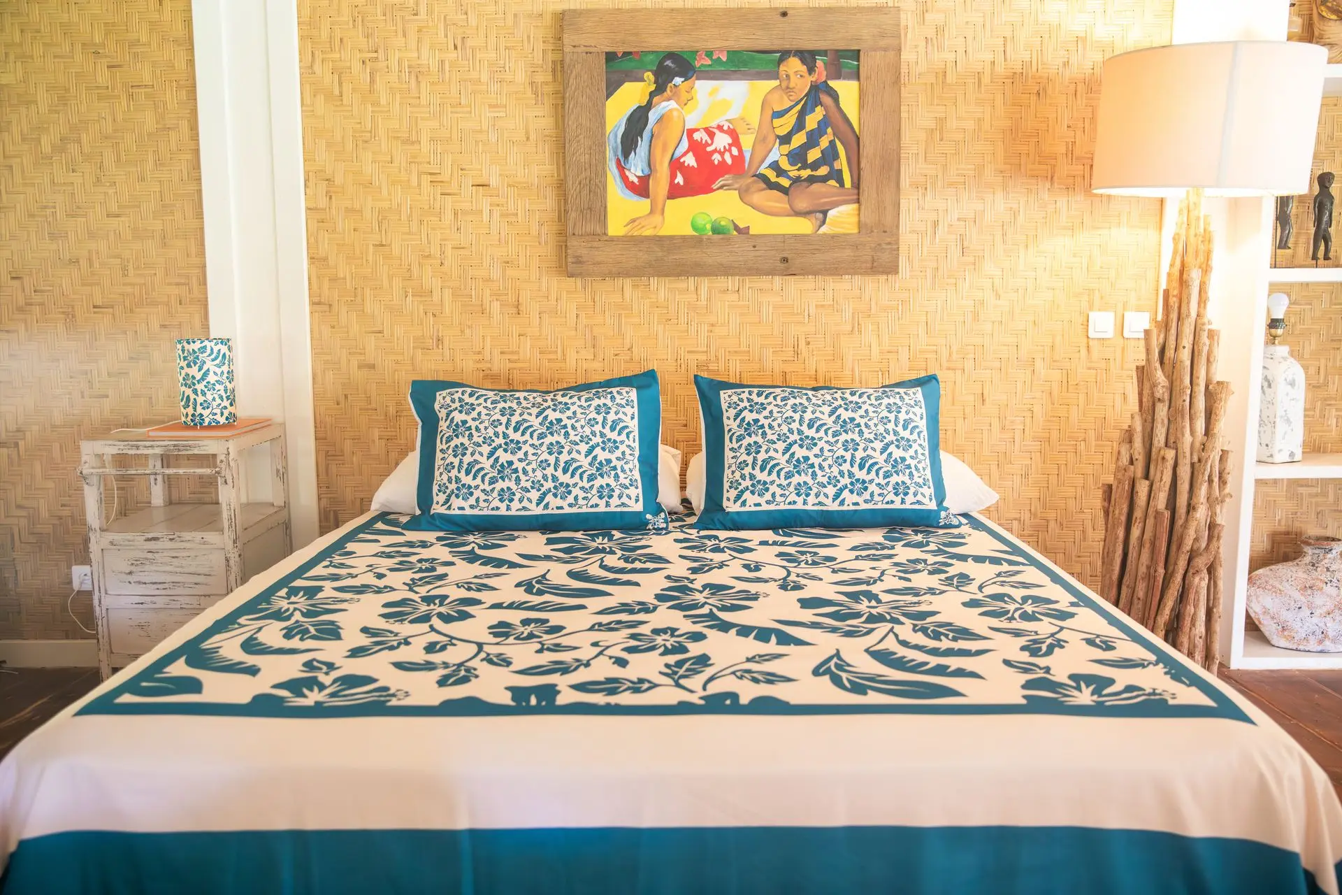 aimata-tahiti-collection-2026-bedsets-island-blue.webp