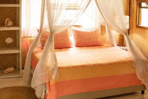 aimata-tahiti-collection-bedset-2026-lei-oranges-1.webp