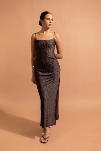 Long Teumere dress - Wild brown